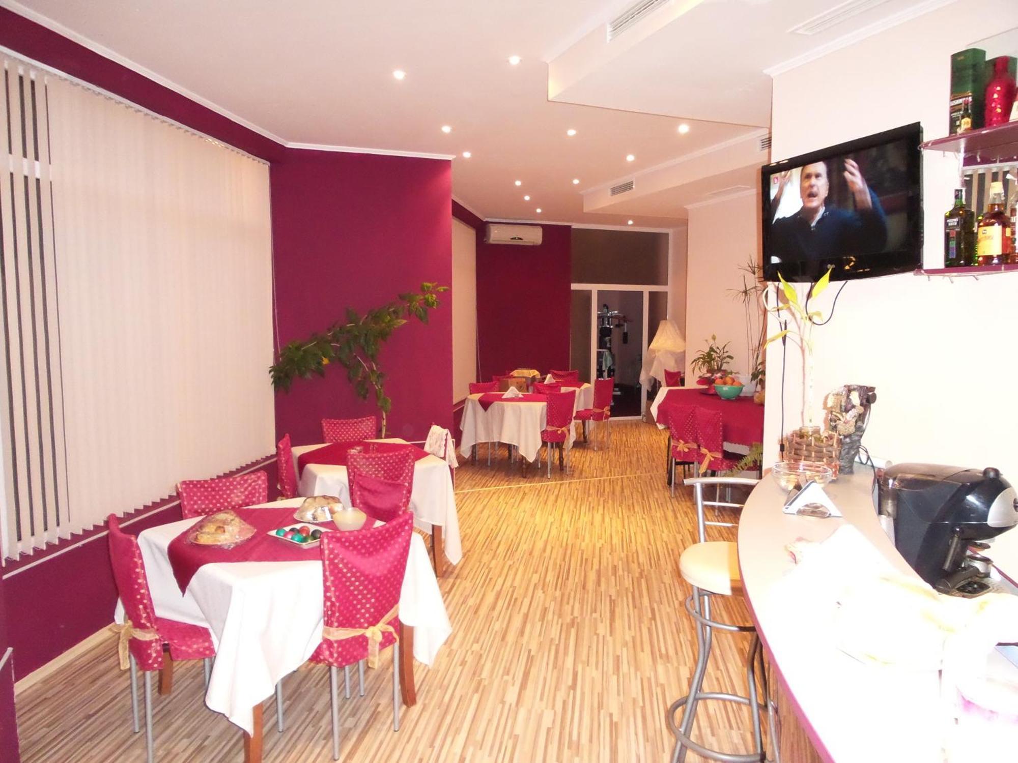 Hotel Paradise Aranyhomok Kültér fotó