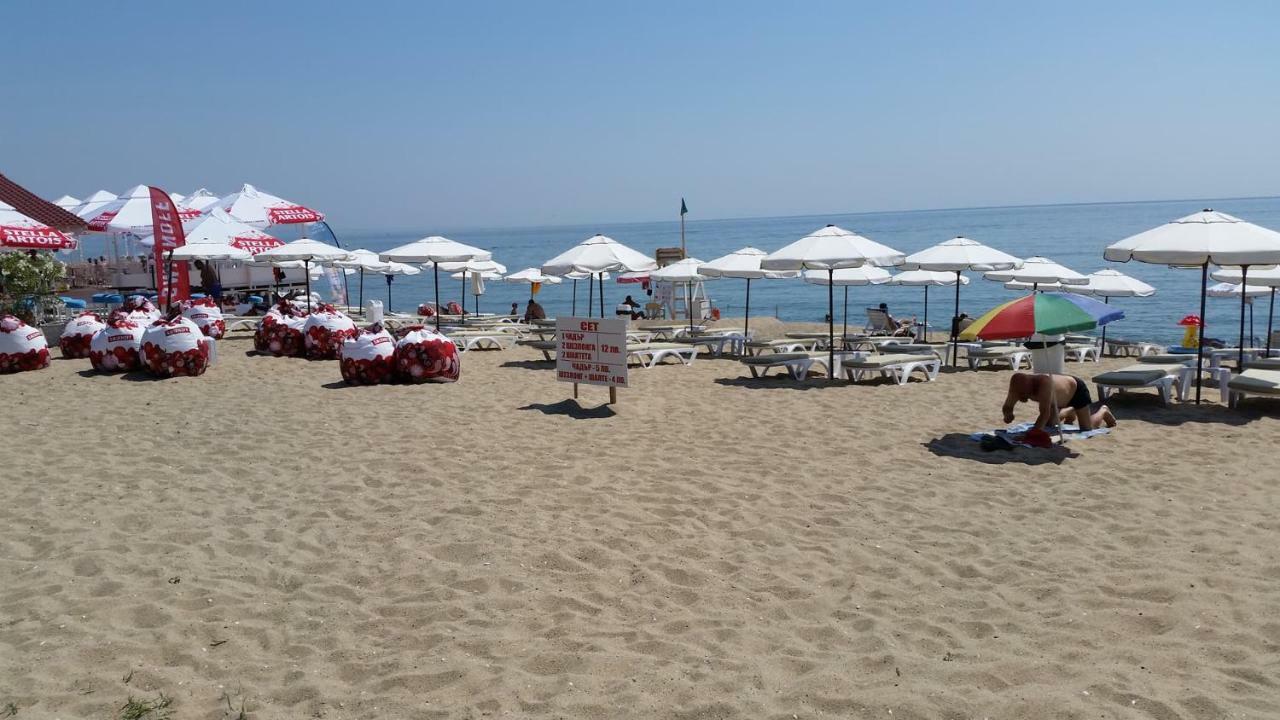 Hotel Paradise Aranyhomok Kültér fotó